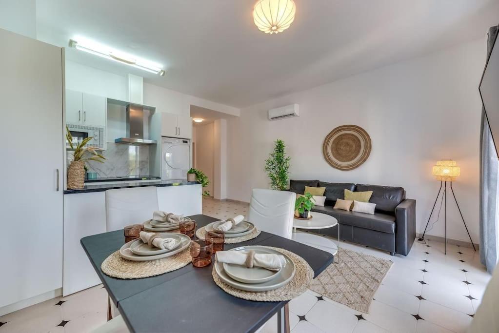Lxr La Perla Renovated 2Hab. Apt Benalmadena Luaran gambar