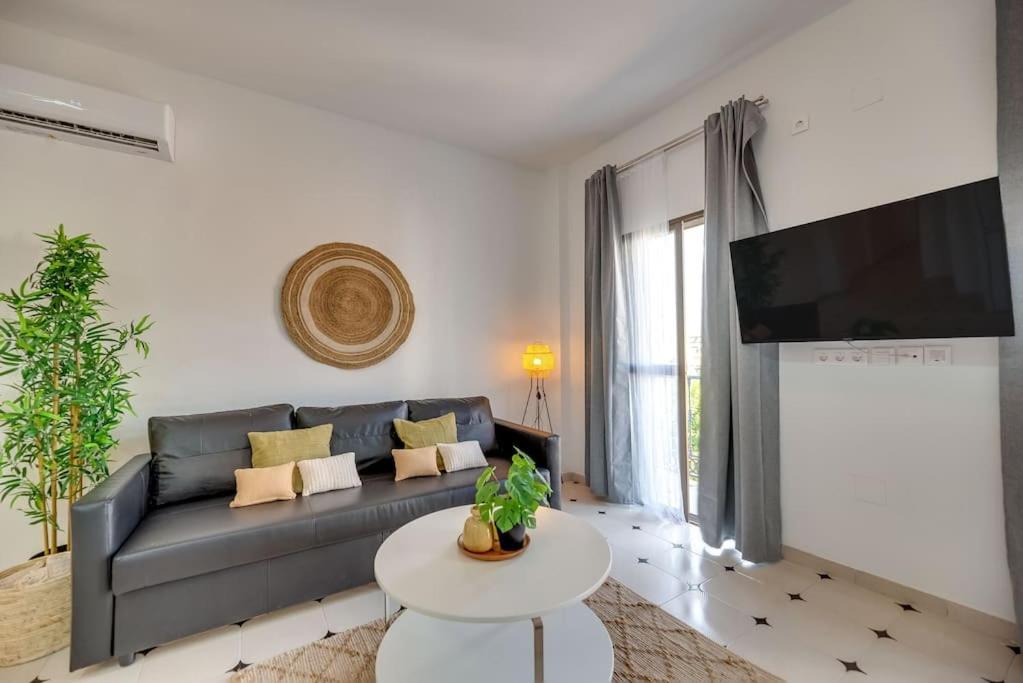 Lxr La Perla Renovated 2Hab. Apt Benalmadena Luaran gambar